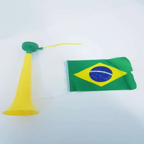 Corneta Copa do Mundo com Bandeira - LCC