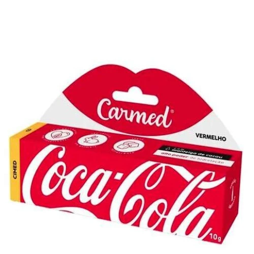Hidratante Labial CARMED Coca-Cola Vermelho 10 g Hidratação com Sabor de Coca-Cola Hidratante Labial CARMED Coca-Cola Vermelho 10 g Hidratação com Sabor de Coca-Cola